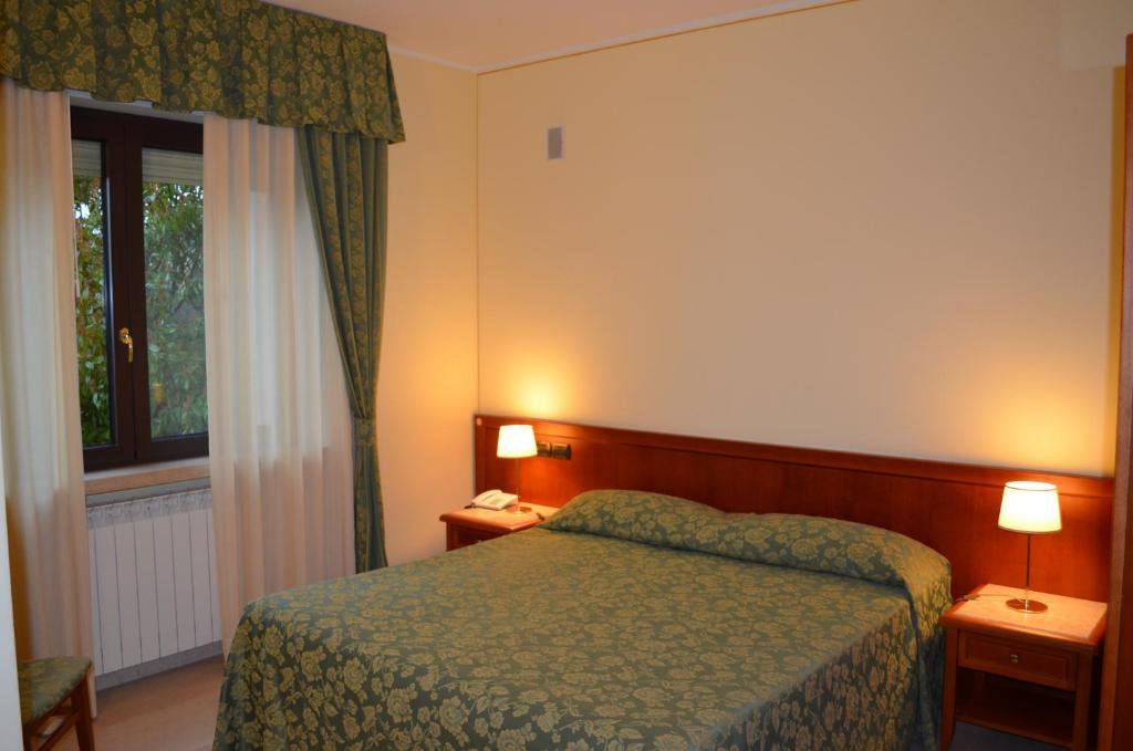 Hotel Olioso Peschiera del Garda Eksteriør bilde