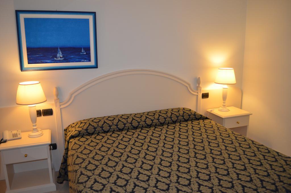 Hotel Olioso Peschiera del Garda Eksteriør bilde