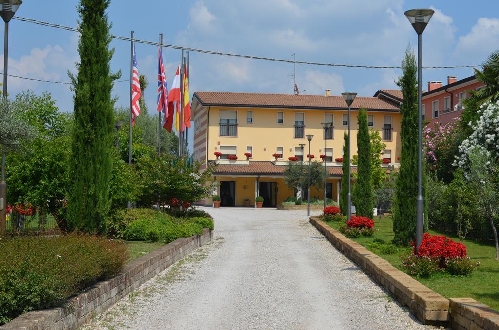 Hotel Olioso Peschiera del Garda Eksteriør bilde