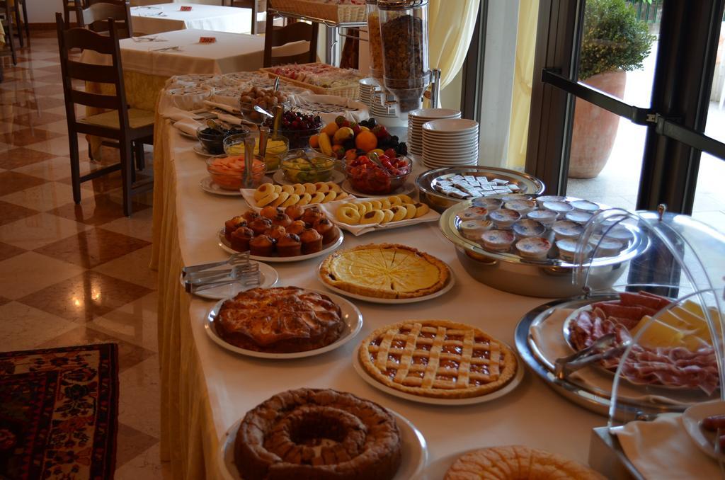 Hotel Olioso Peschiera del Garda Eksteriør bilde